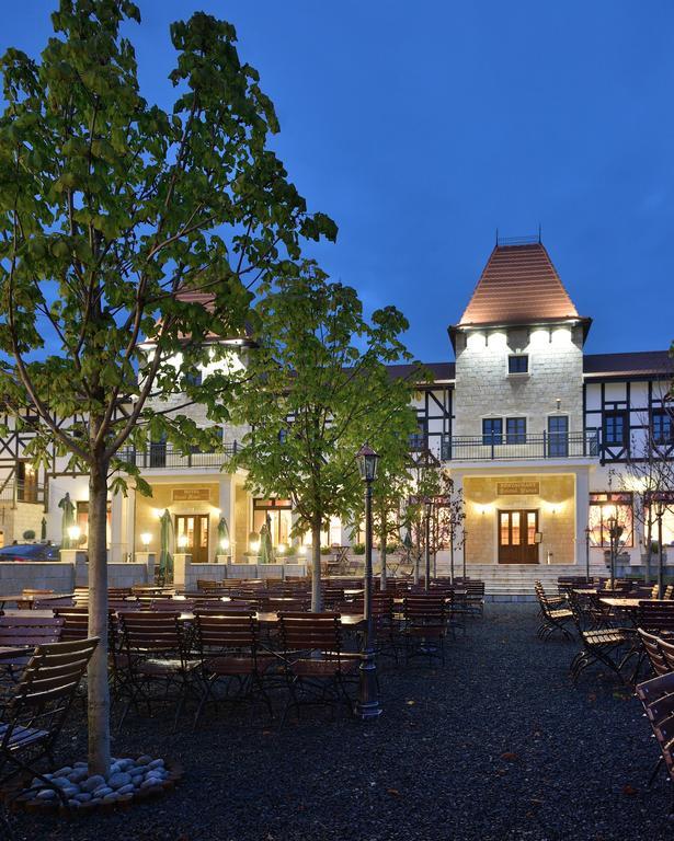 Hotel Castel Royal Mosnita Noua Bagian luar foto